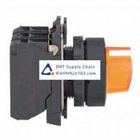 Key switches and selector switches Schneider Electric_XB5AK135M5